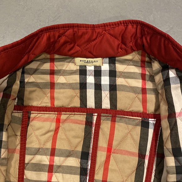 COPY - Burberry Girls burgundy jacket S (14Y) - Picture 2 of 6